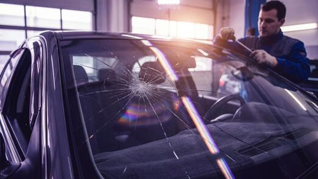Uber $2500 Deductible Explained for Rideshare Drivers in 2026 illustration